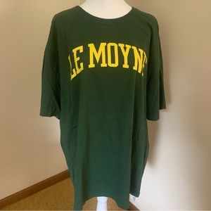 Le Moyne College Green and Yellow Tee-Shirt Size XXL Suitable for Men or Women